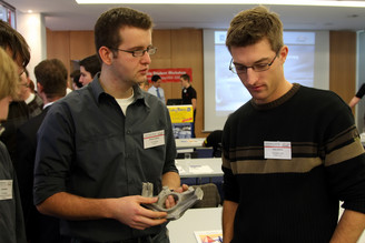 Status|tagged, Photographer|MazPat