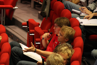 Status|tagged, Photographer|Mazur